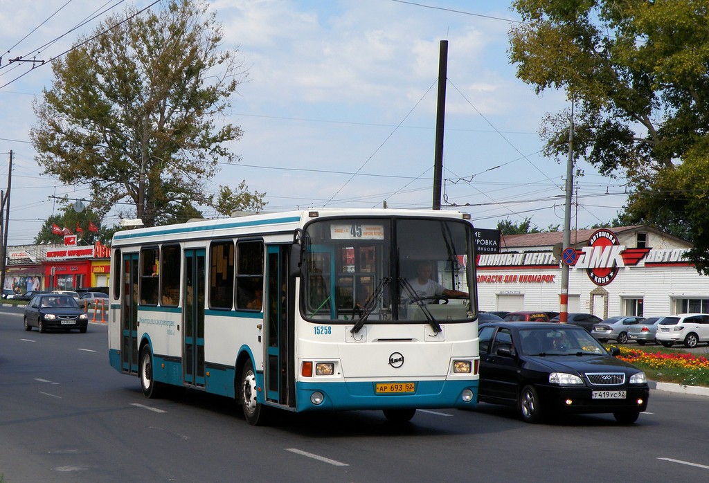 Nizhegorodskaya region, LiAZ-5256.26 č. 15258