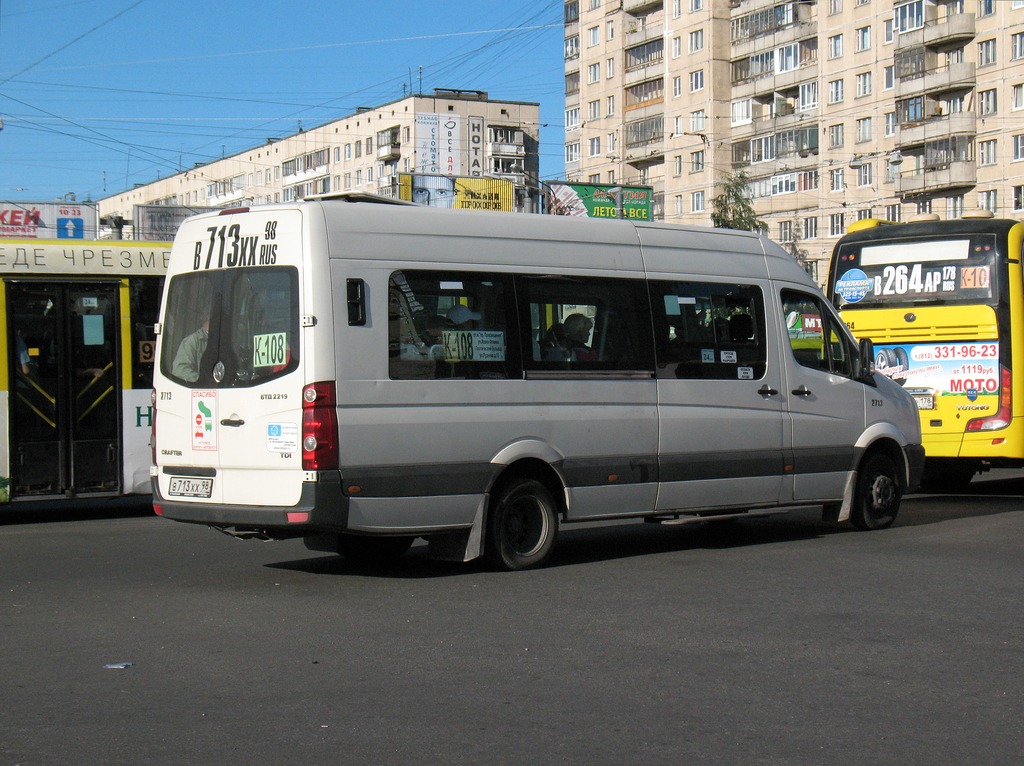 Санкт-Петербург, БТД-2219 (Volkswagen Crafter) № В 713 ХХ 98