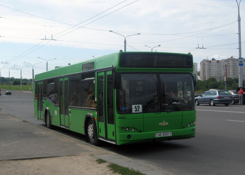 Μινσκ, MAZ-103.476 # 014826