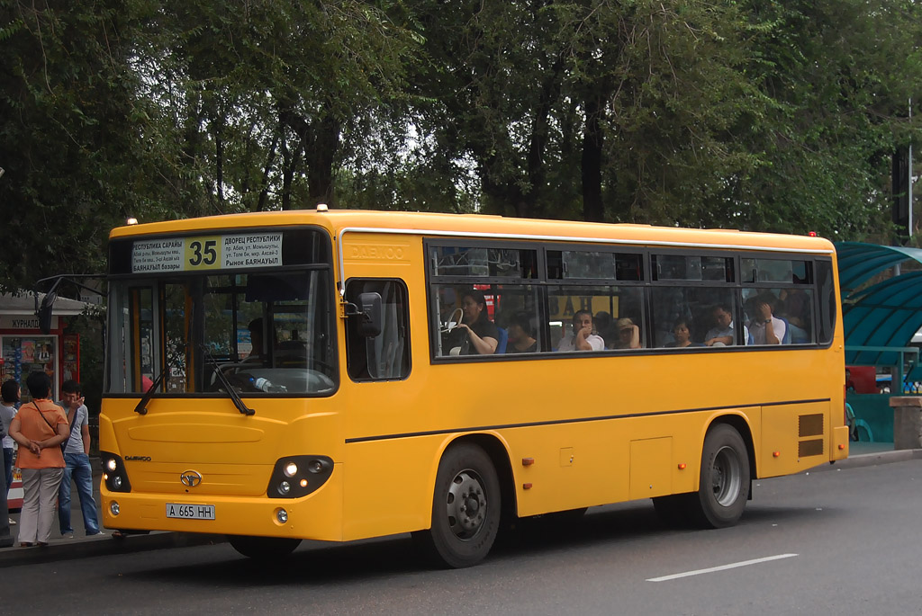 Алматы, Daewoo BS090 (СемАЗ) № A 665 HH