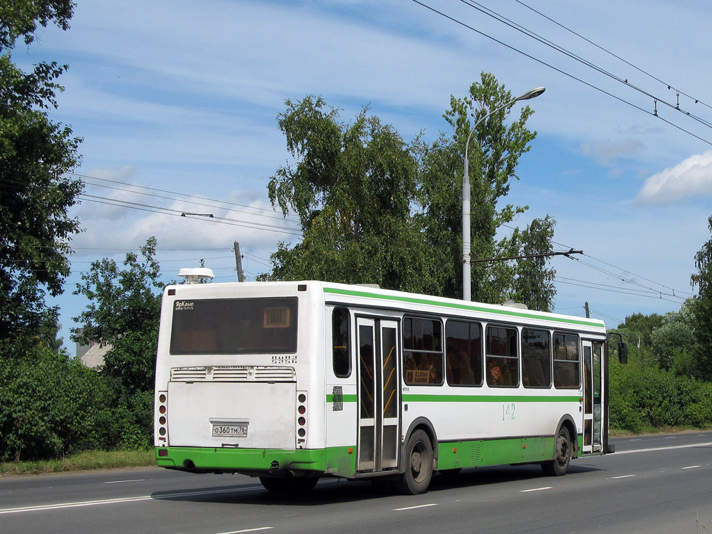 Yaroslavl region, LiAZ-5256.36-01 # 142
