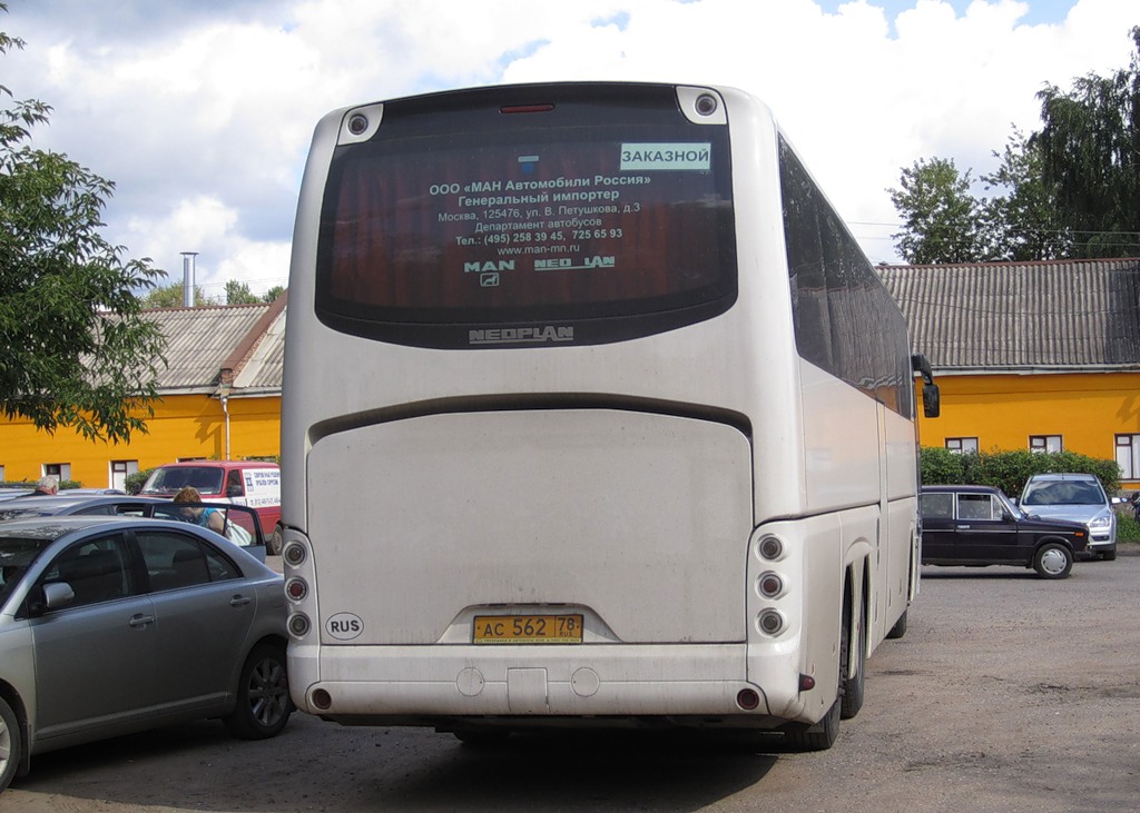 Санкт-Петербург, Neoplan P22 N2216/3SHDL Tourliner SHDL № АС 562 78