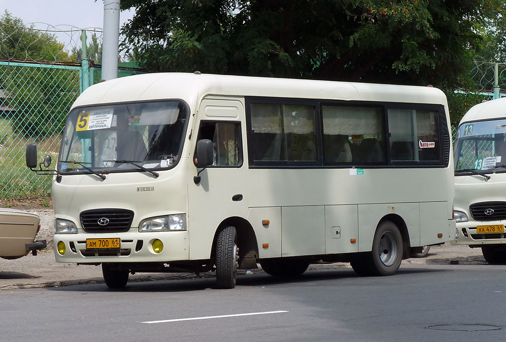 Ростовская область, Hyundai County SWB C08 (РЗГА) № АМ 700 61