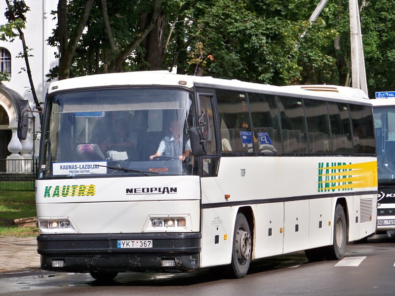 Litvánia, Neoplan N316K Transliner sz.: 109