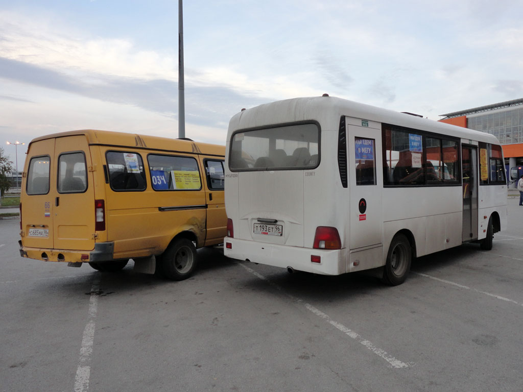 Свердловская область, Hyundai County LWB (ТагАЗ) № Т 193 ЕТ 96