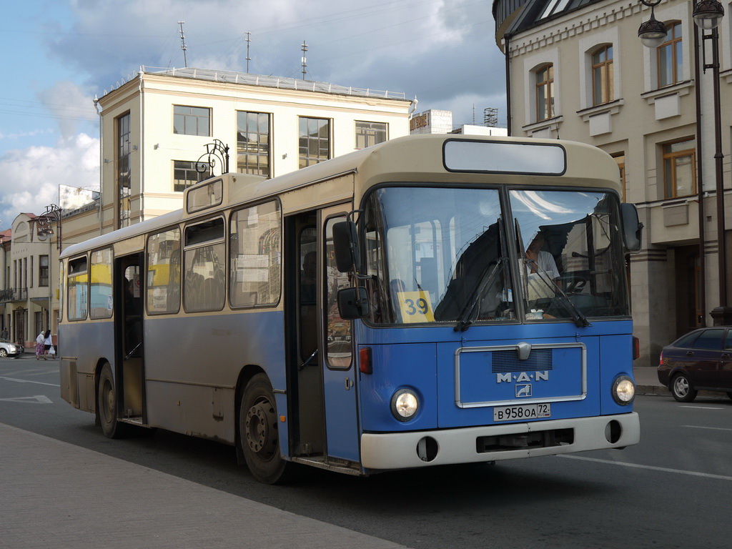 Тюменская область, MAN 192 SL200 № В 958 ОА 72