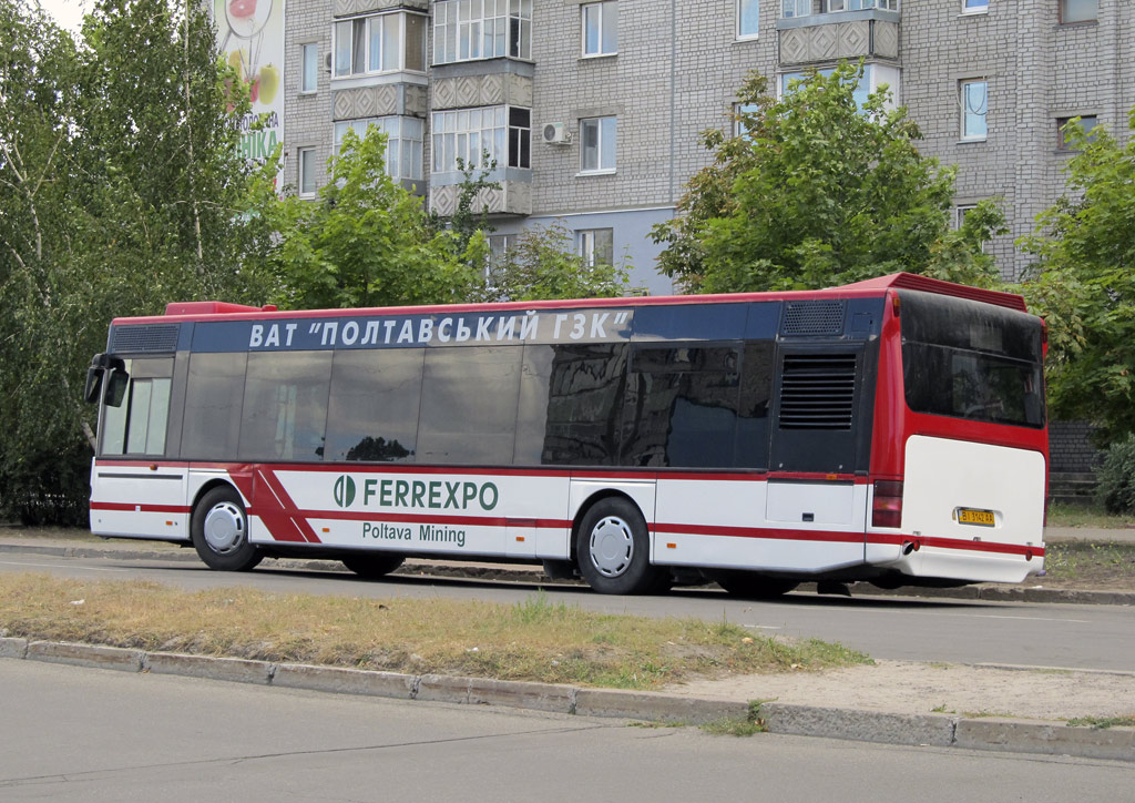 Poltava region, Neoplan N4416 Centroliner # BI 3142 AA