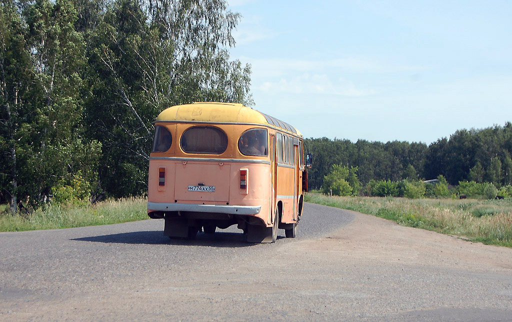 Омская область, ПАЗ-672 № М 774 АХ 55