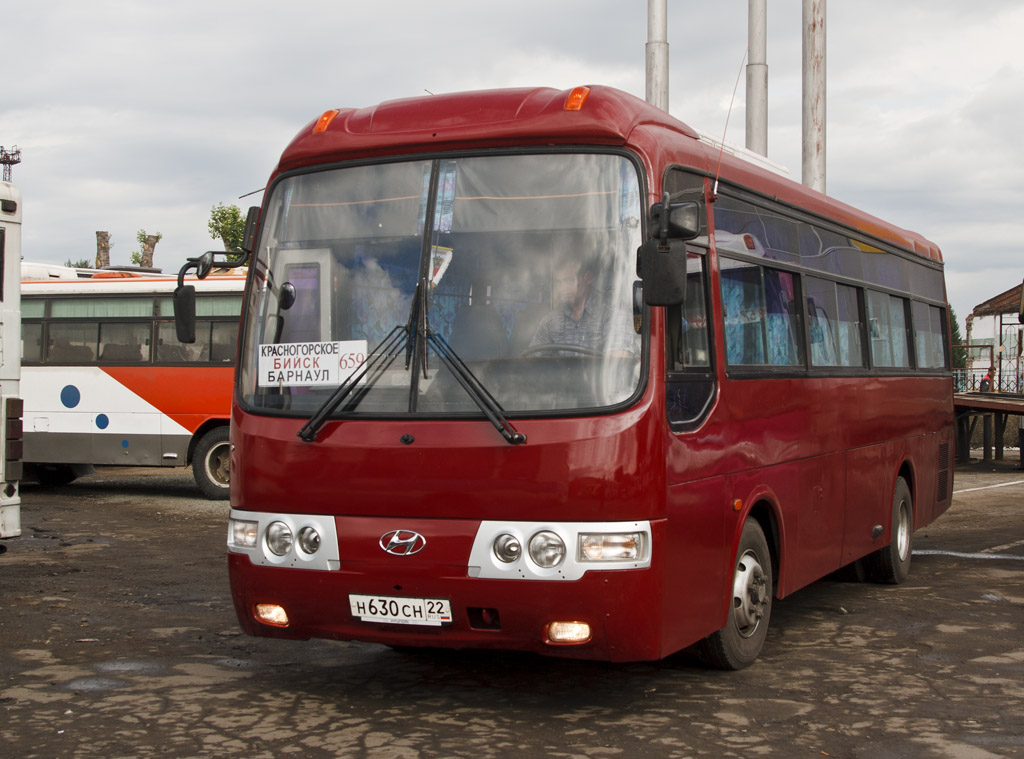 Алтайский край, Hyundai AeroTown № Н 630 СН 22