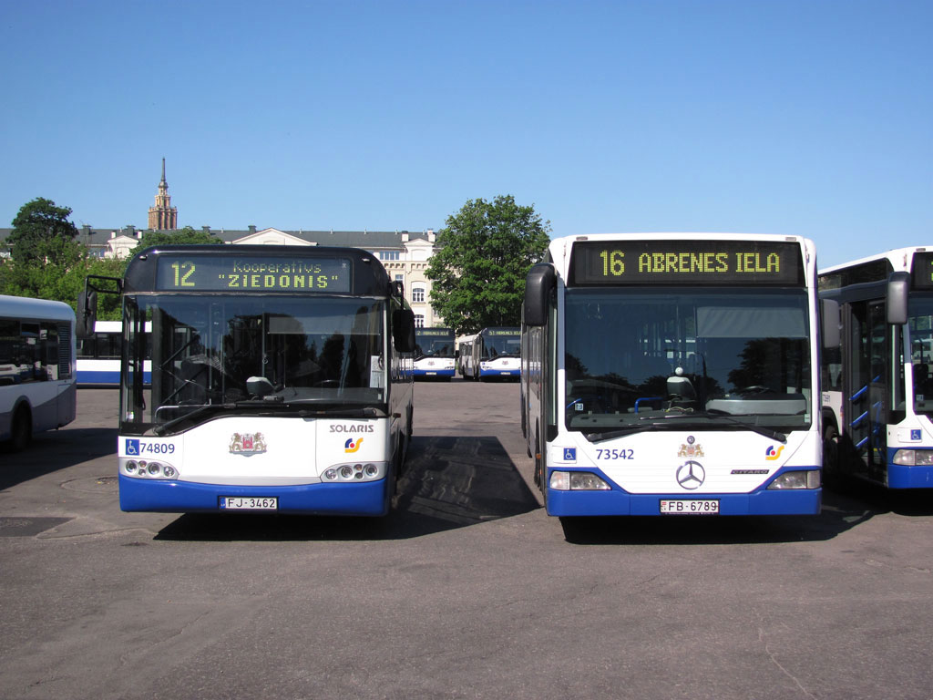 Латвия, Solaris Urbino II 12 № 74809; Латвия, Mercedes-Benz O530L Citaro L № 73542