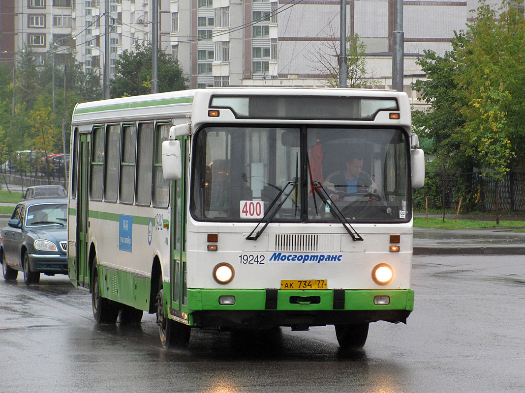 Москва, ЛиАЗ-5256.25-11 № 19242