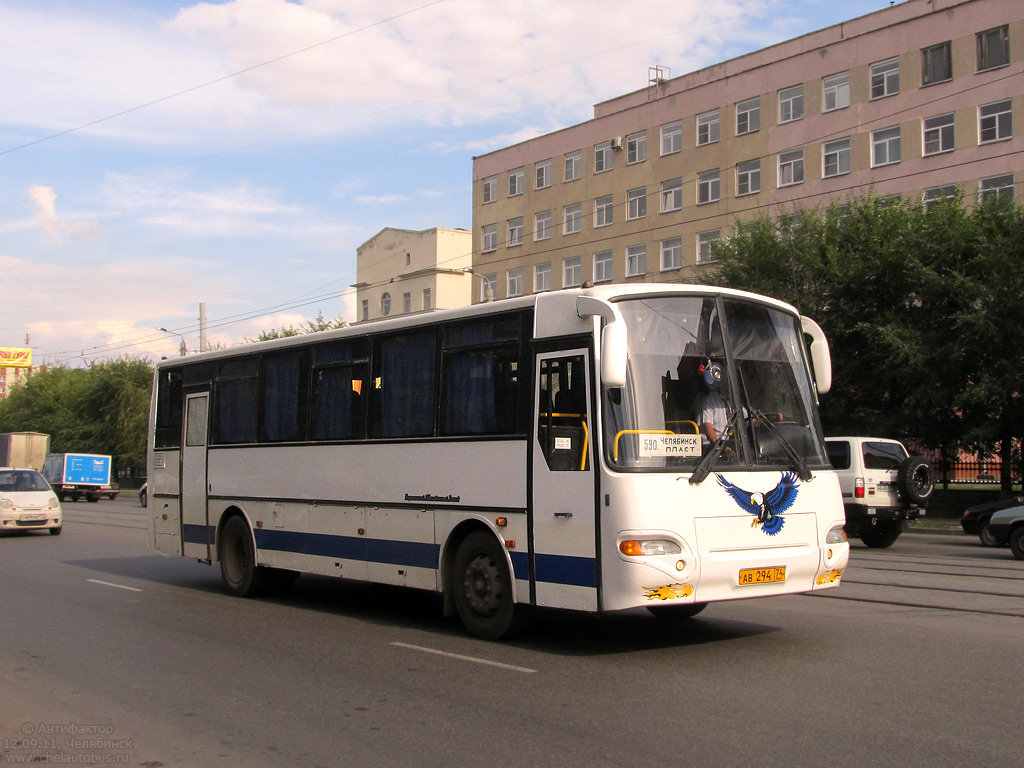 Челябинская область, КАвЗ-4238-00 № АВ 294 74