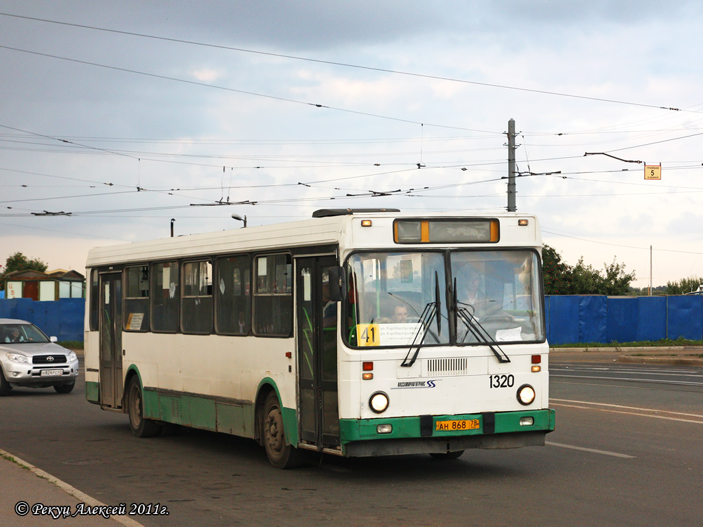 Санкт-Петербург, ЛиАЗ-5256.00-11 № 1320