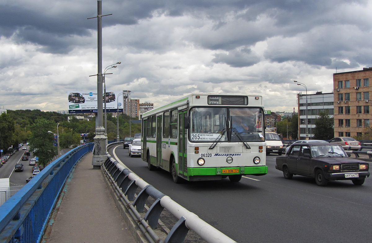 Москва, ЛиАЗ-5256.25 № 06320