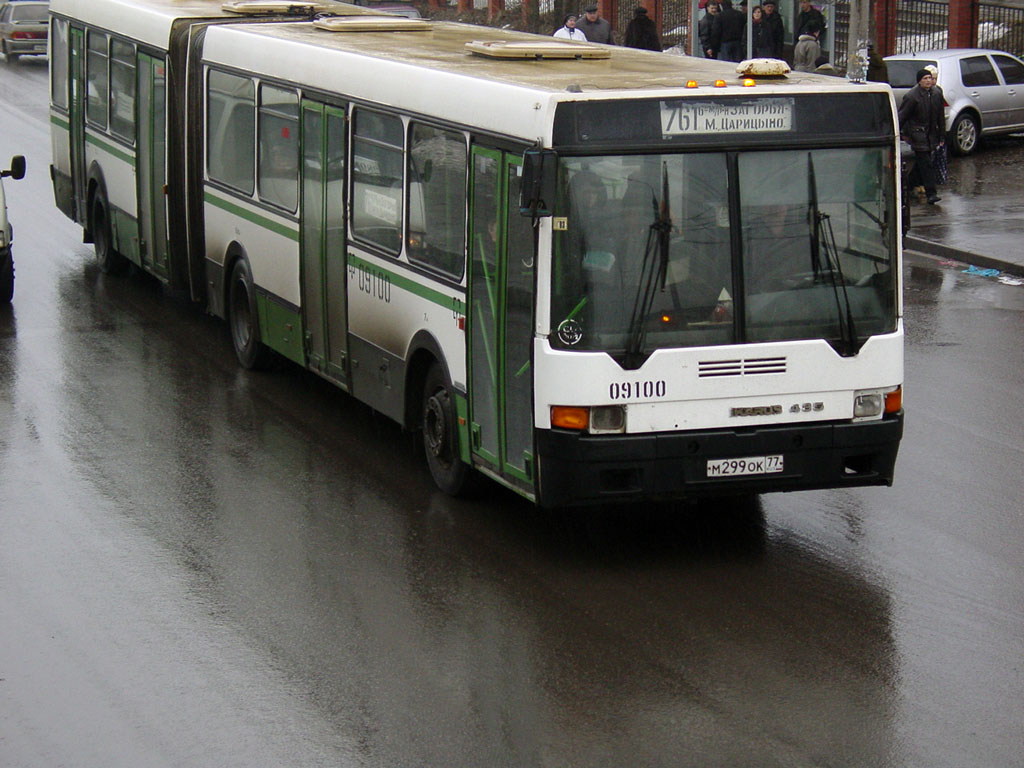 Москва, Ikarus 435.17 № 09100