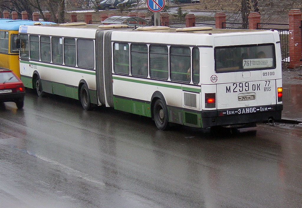 Москва, Ikarus 435.17 № 09100