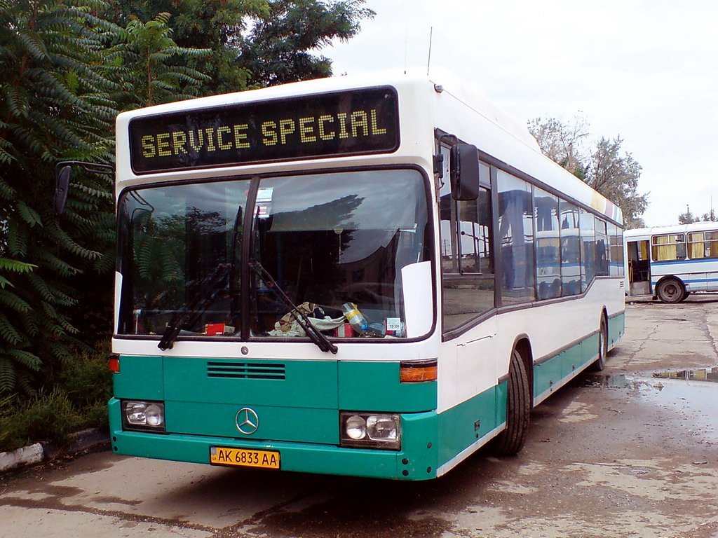 Республика Крым, Mercedes-Benz O405N2Ü CNG № AK 6833 AA