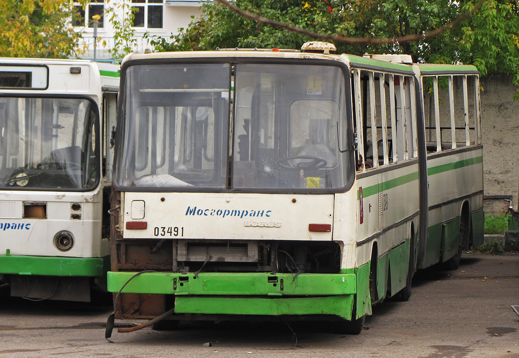 Moskau, Ikarus 280.33M Nr. 03491