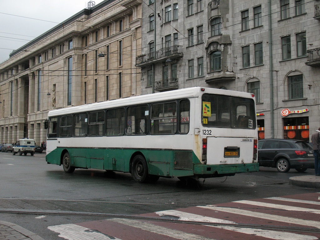 Санкт-Петербург, ЛиАЗ-5256.00 № 1232