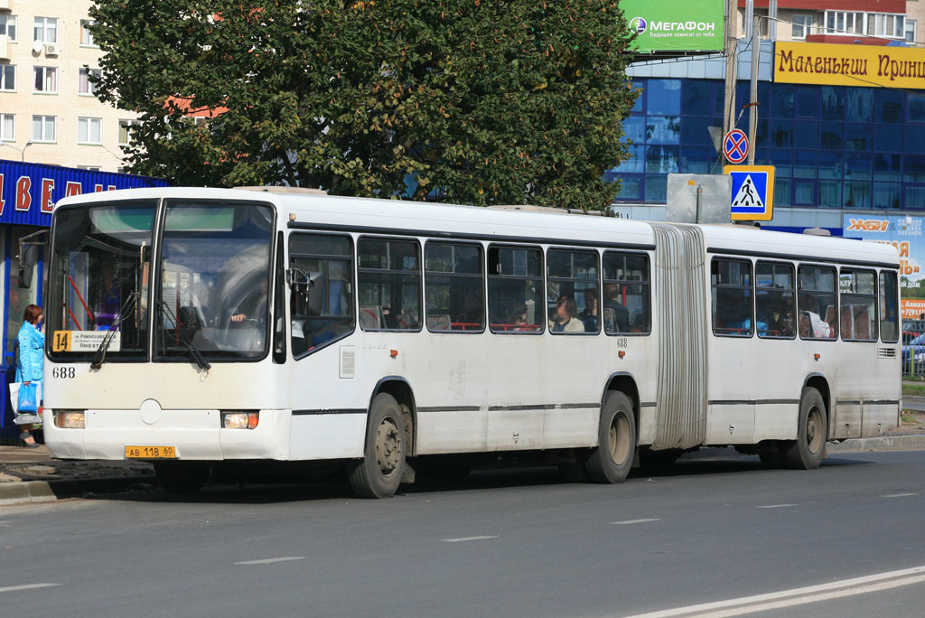 Псковская область, Mercedes-Benz O345G № 688