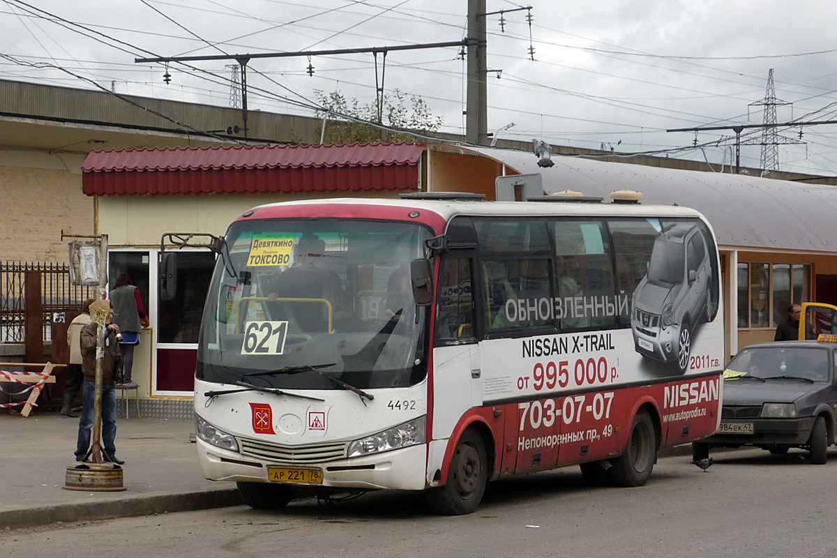 Санкт-Петербург, Yutong ZK6737D № n492