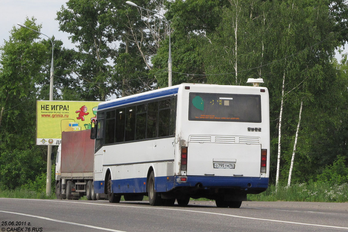 Yaroslavl region, LiAZ-5256.23-01 (GolAZ) # О 795 ТМ 76