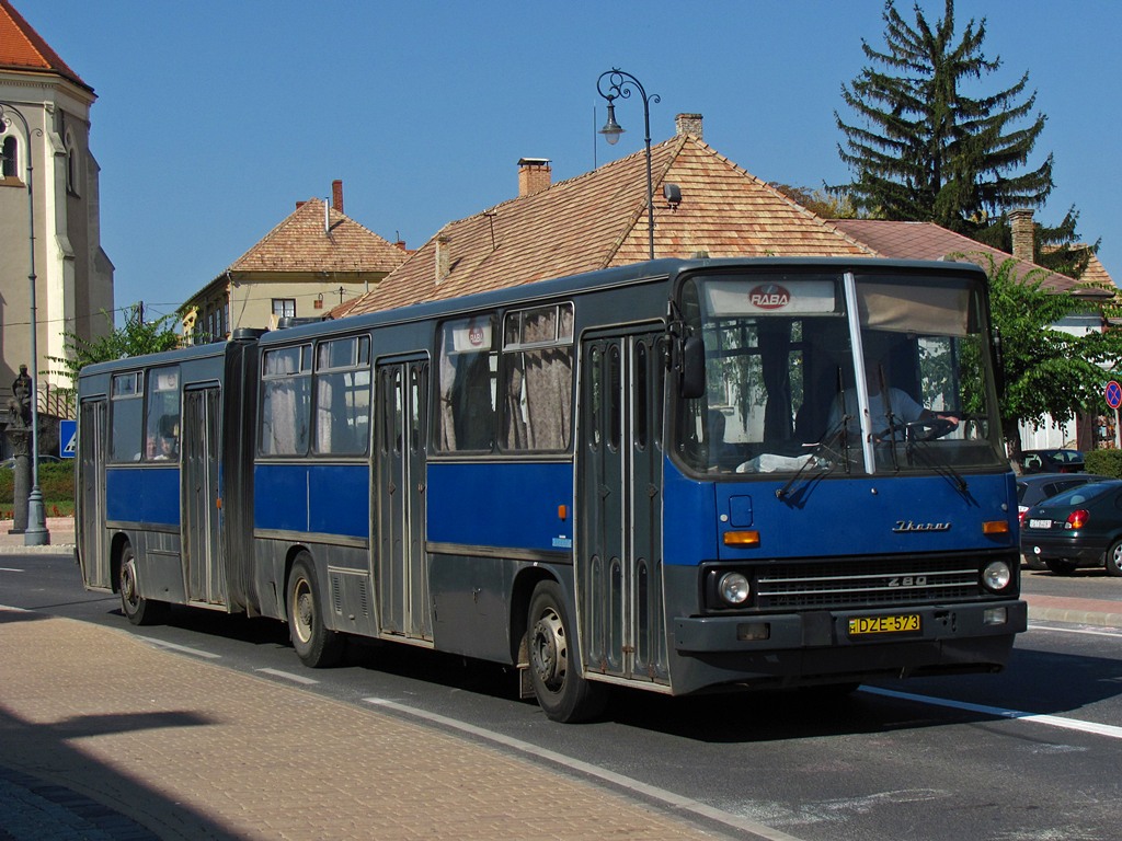 Венгрия, Ikarus 280.08A № DZE-573