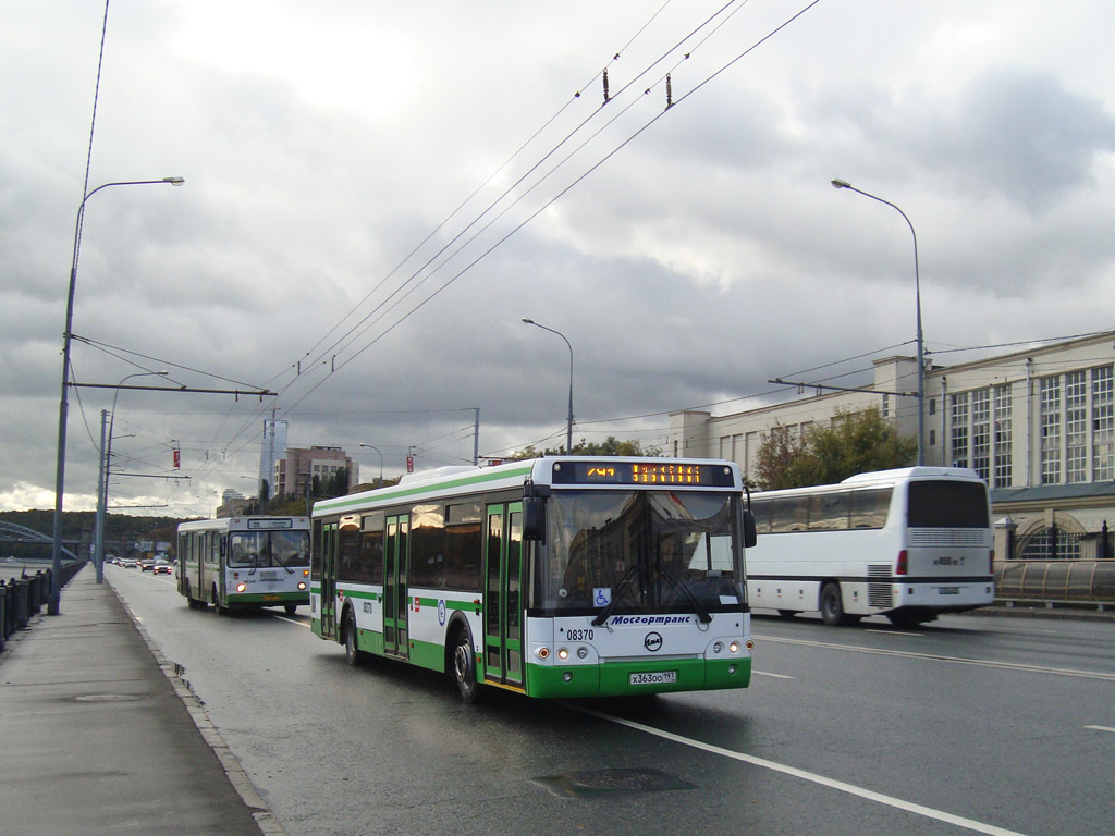 Moscow, LiAZ-5292.21 # 08370