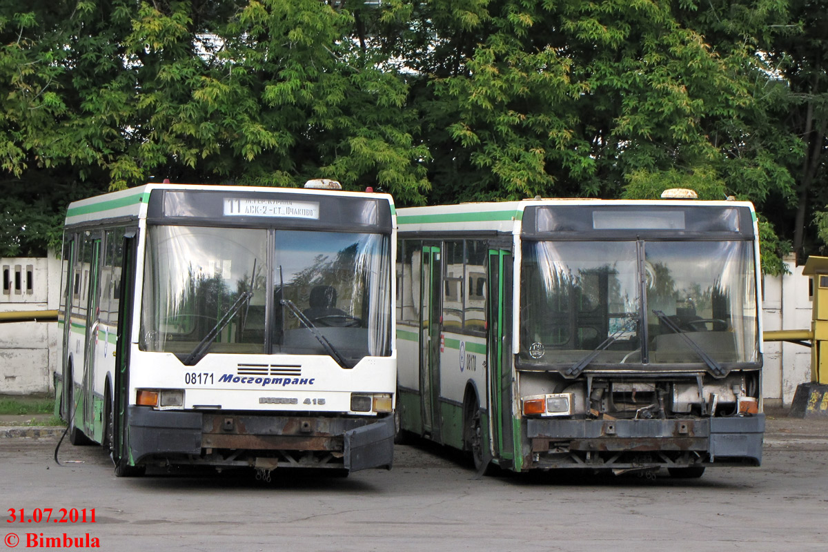 Москва, Ikarus 415.33 № 08171; Москва, Ikarus 415.33 № 08170