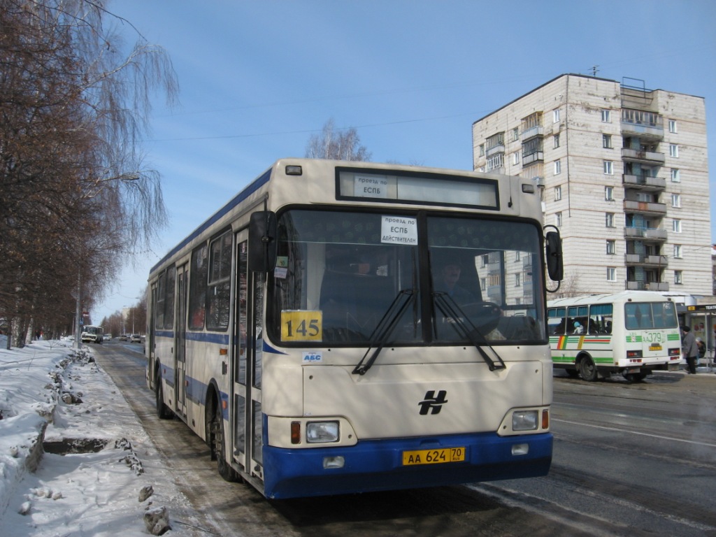 Томская область, Неман-5201 № АА 624 70