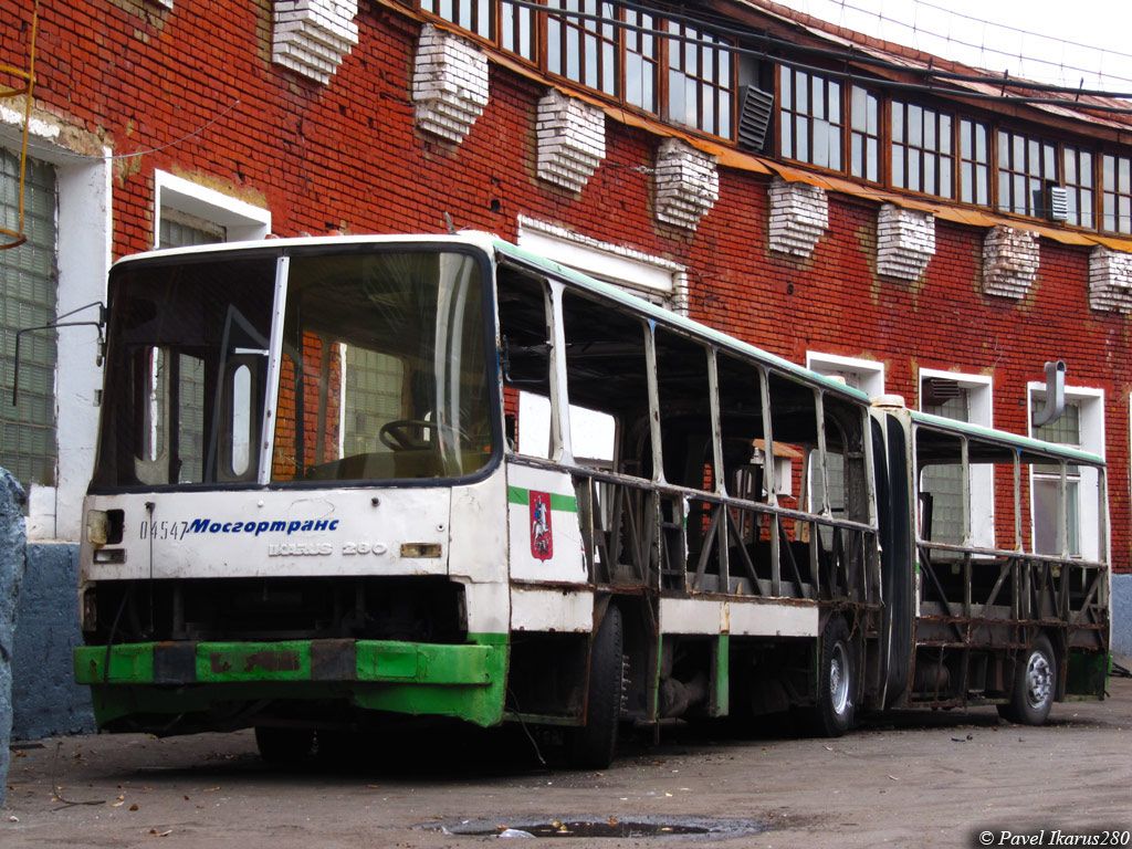 Масква, Ikarus 280.33M № 04547