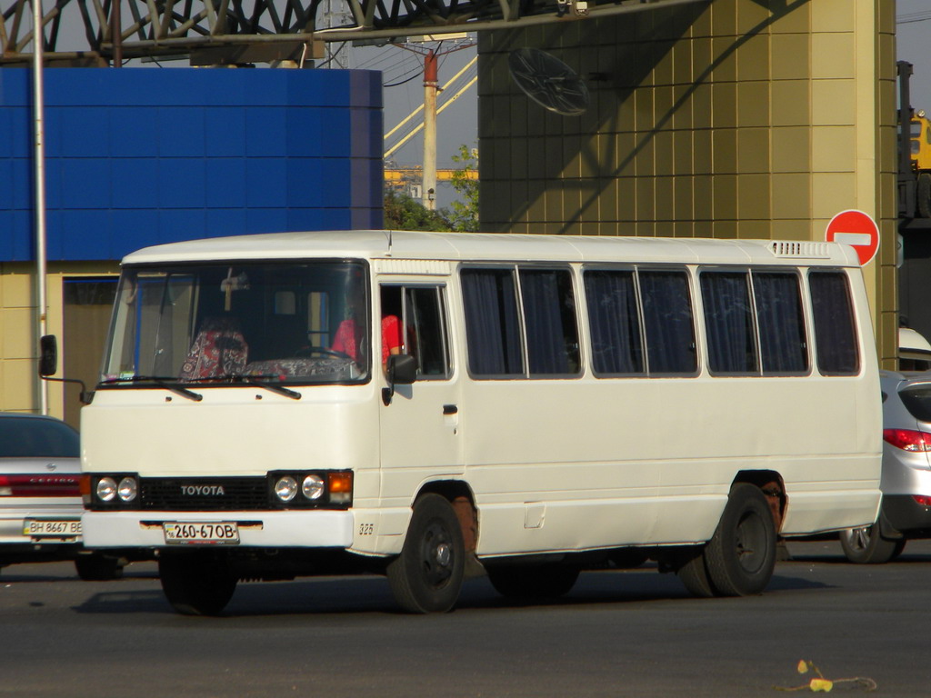 Одесская область, Toyota Coaster (II B20/B30) № 738