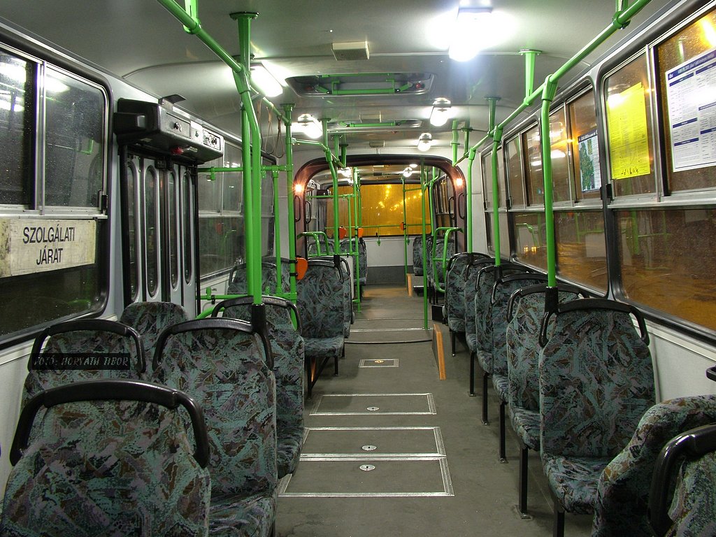 Венгрия, Ikarus 280.49 № 04-79