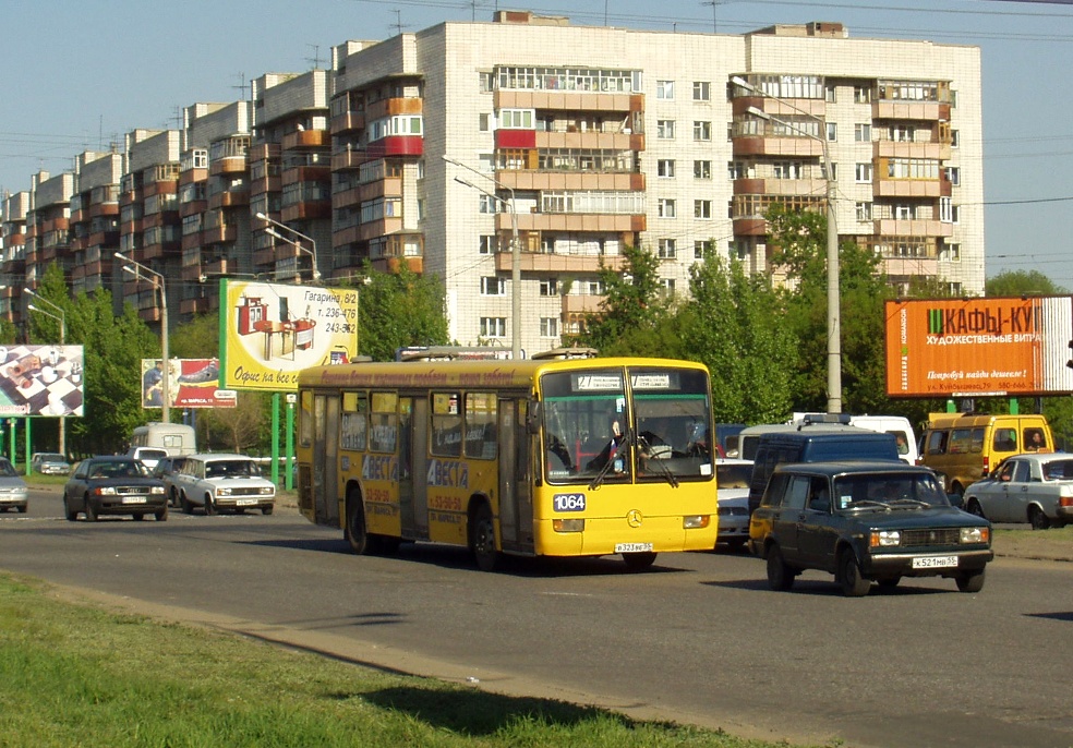 Омская область, Mercedes-Benz O345 № 1064