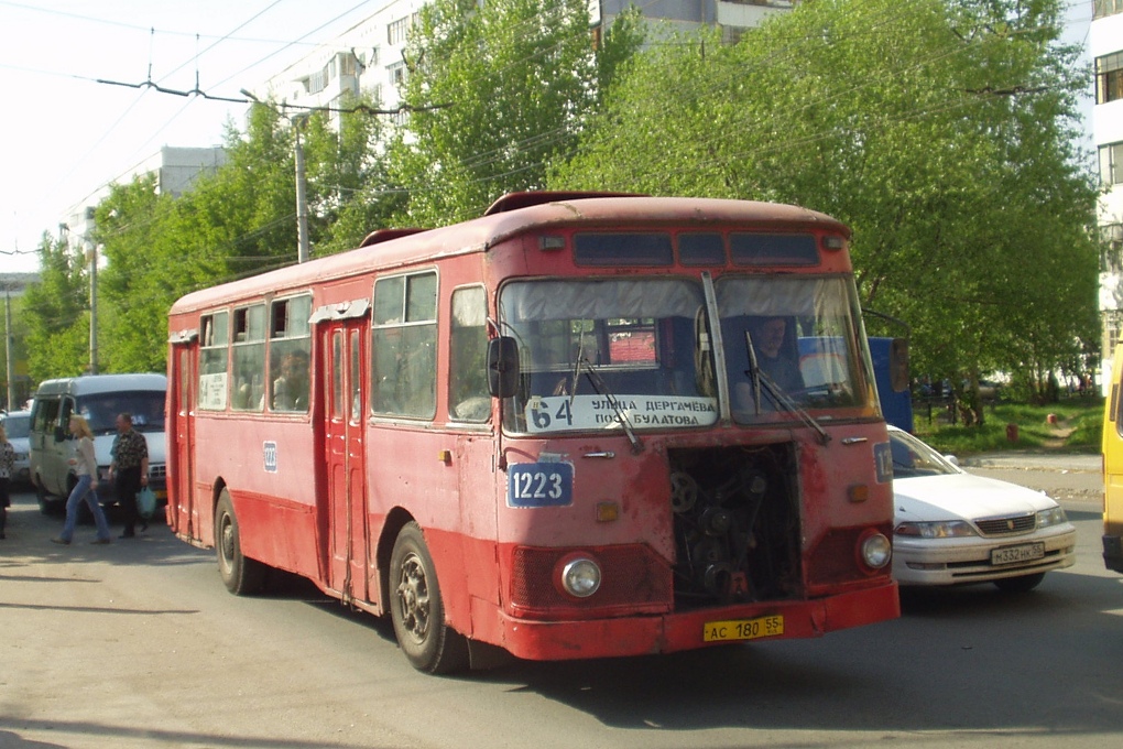Омская область, ЛиАЗ-677М № 1223