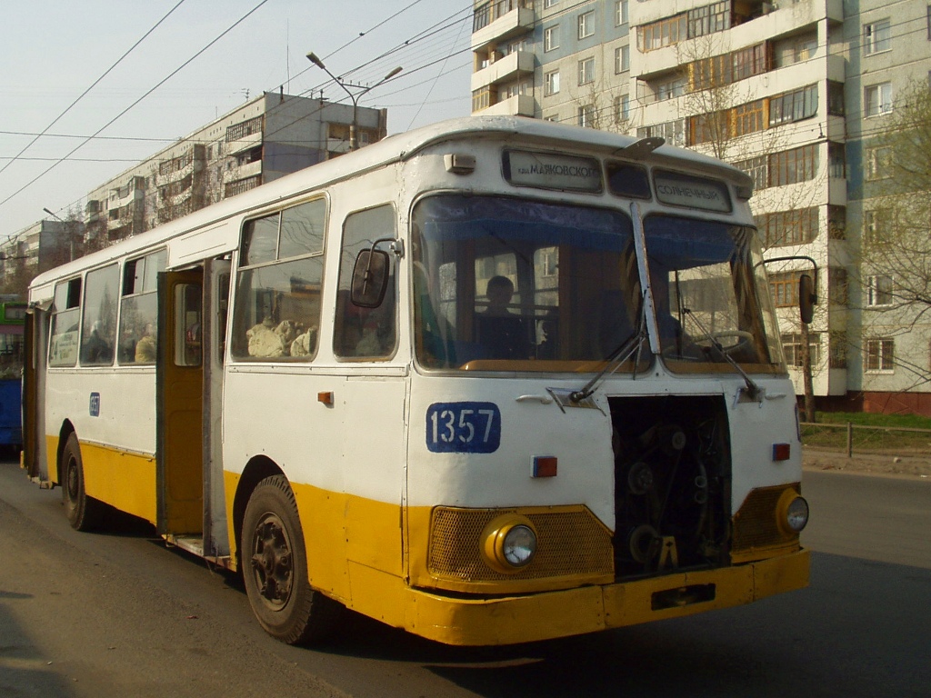Омская вобласць, ЛиАЗ-677М № 1357