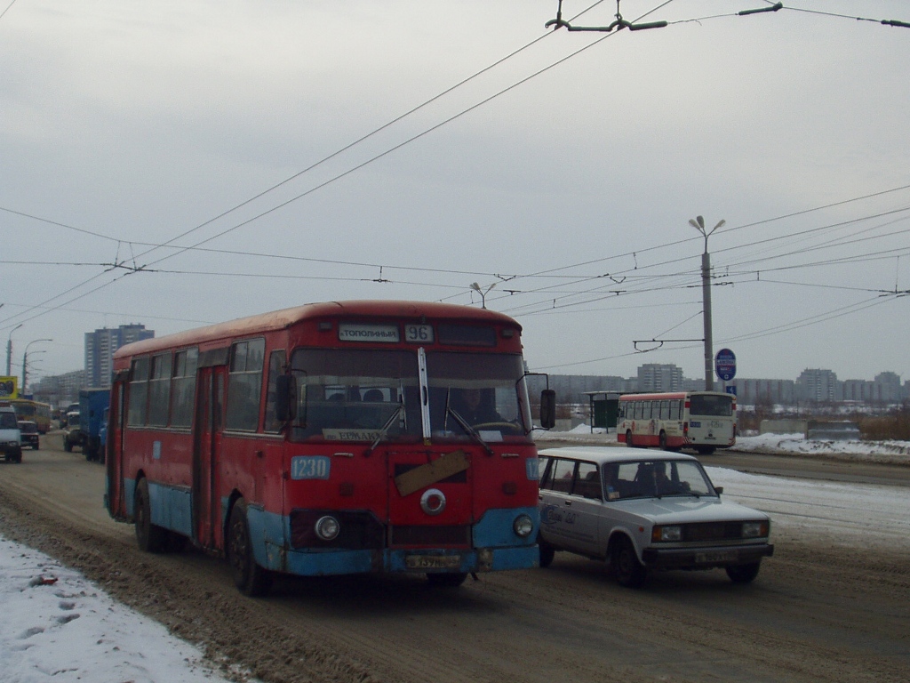 Омская область, ЛиАЗ-677М № 1230