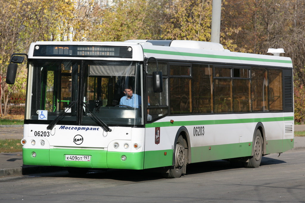 Moskau, LiAZ-5292.21 Nr. 06203