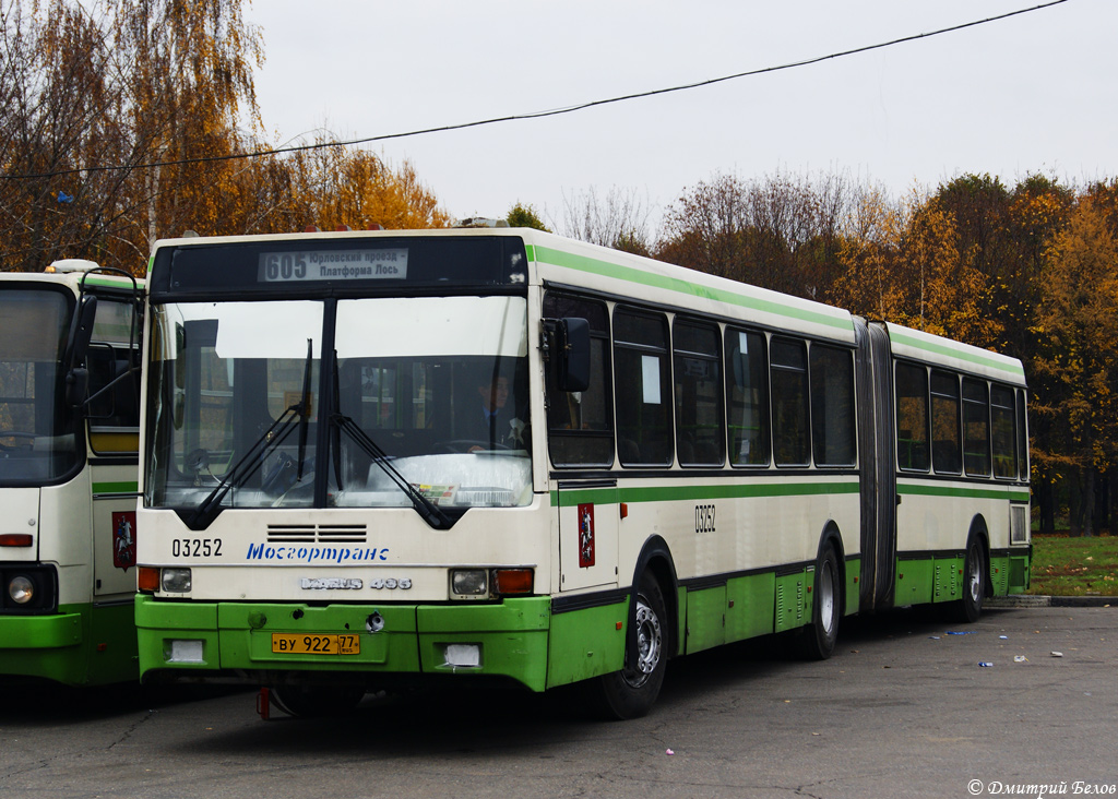 Москва, Ikarus 435.17 № 03252