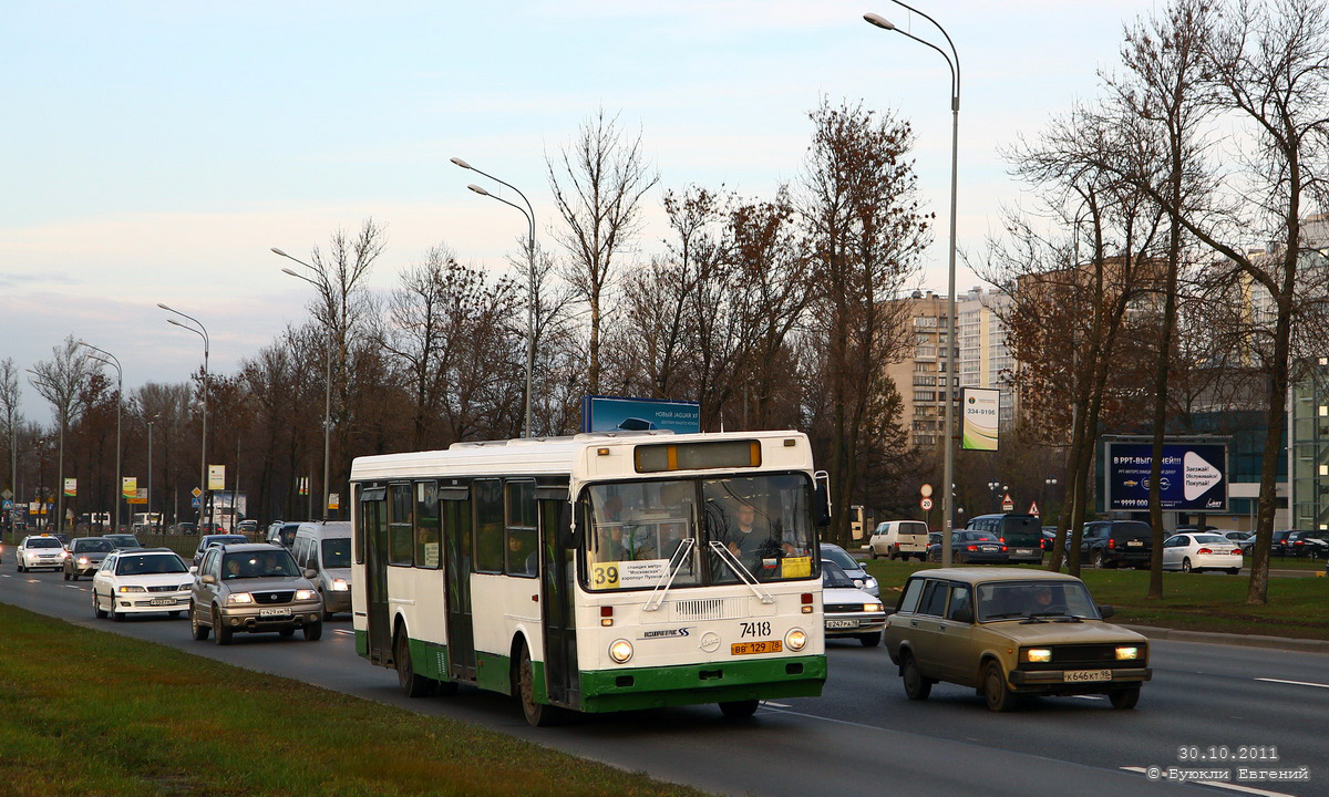 Санкт-Петербург, ЛиАЗ-5256.25 № 7418