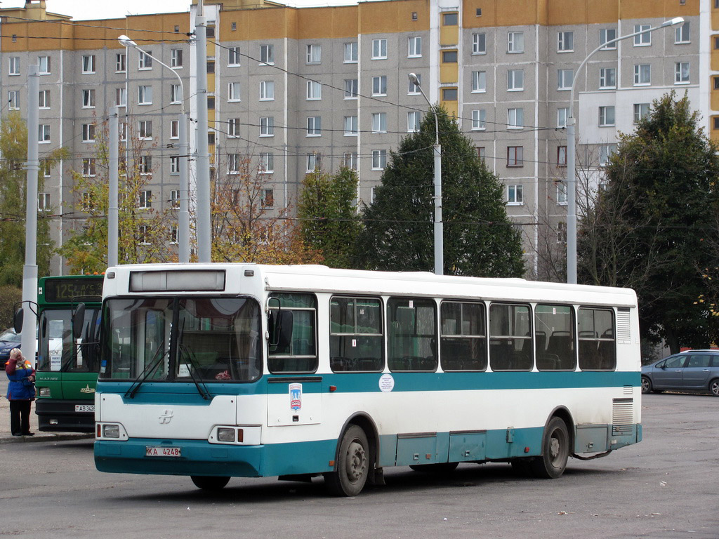 Minsk, Neman-52012 Nr. 061221