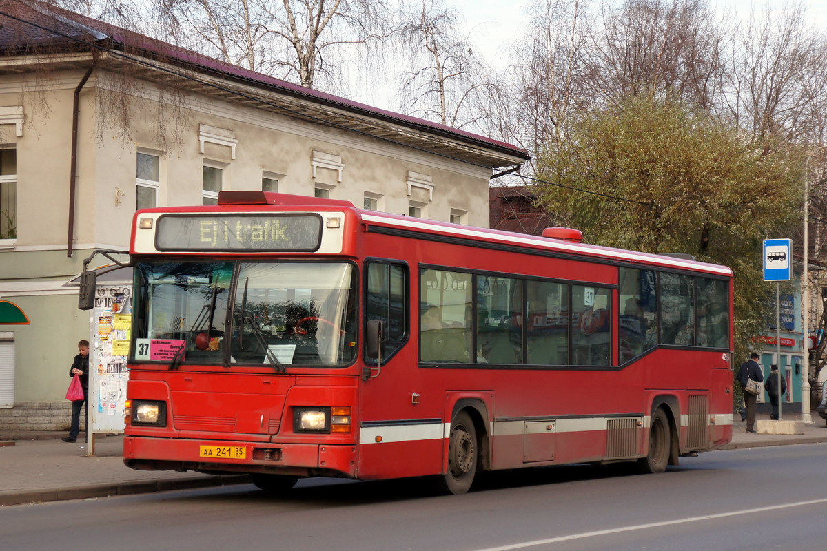 Вологодская область, Scania CN113CLL MaxCi № АА 241 35