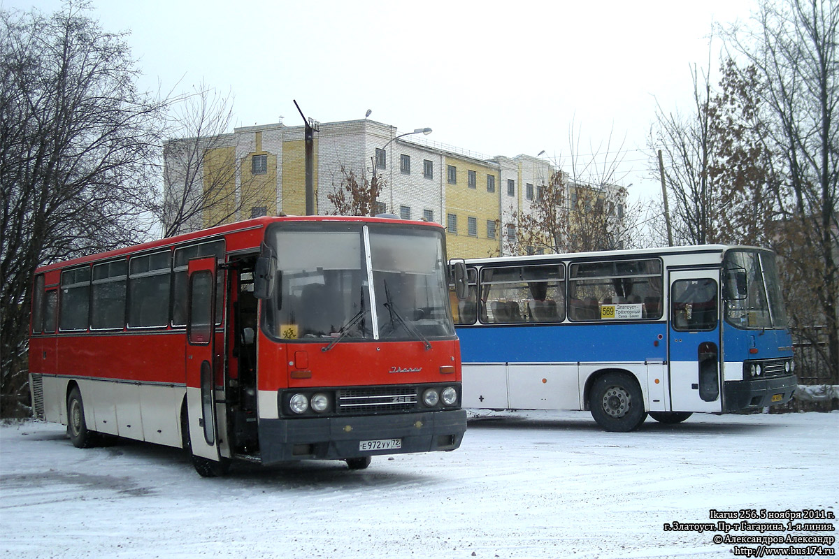 Тюменская область, Ikarus 256.74 № Е 972 УУ 72