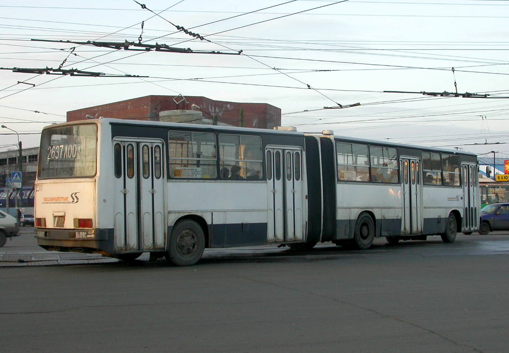 Sankt Petersburg, Ikarus 280.33 Nr 2311