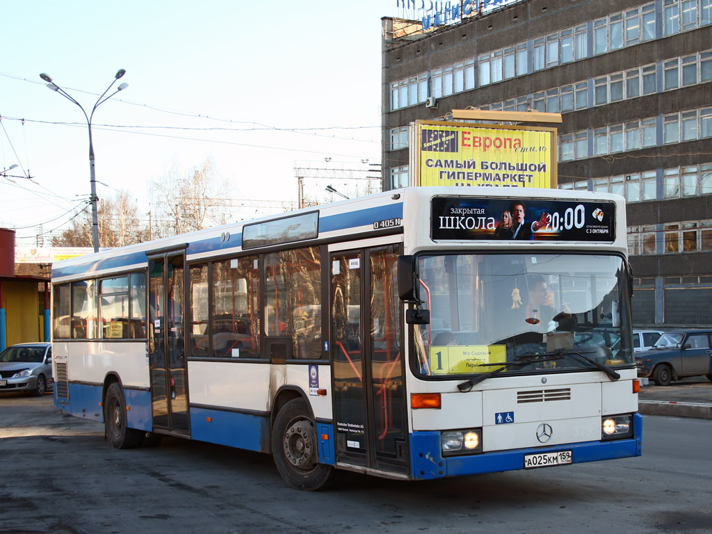 Kraj Permski, Mercedes-Benz O405N2 Nr А 025 КМ 159