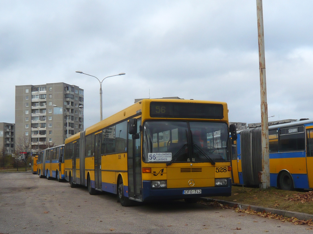 Litauen, Mercedes-Benz O405G Nr. 528