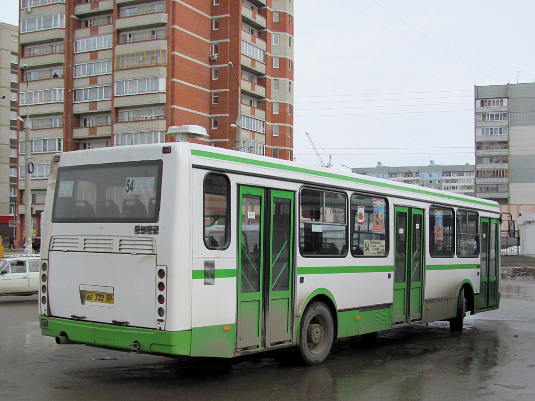 Пензенская область, ЛиАЗ-5256.45 № АЕ 732 58