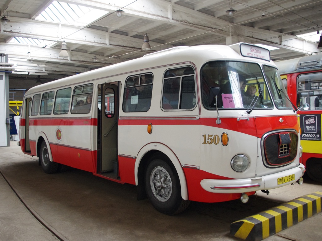 Чехия, Škoda 706 RTO MEX № 150