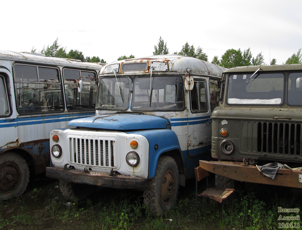 Ленинградская область, КАвЗ-3270 № б/н