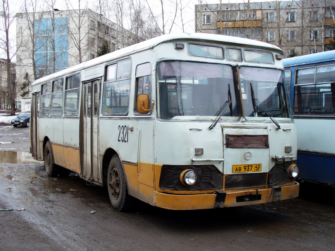 Кіраўская вобласць, ЛиАЗ-677М № х321
